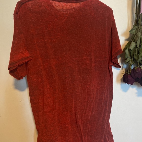 Red Marvel Deadpool T-shirt - Picture 3 of 3